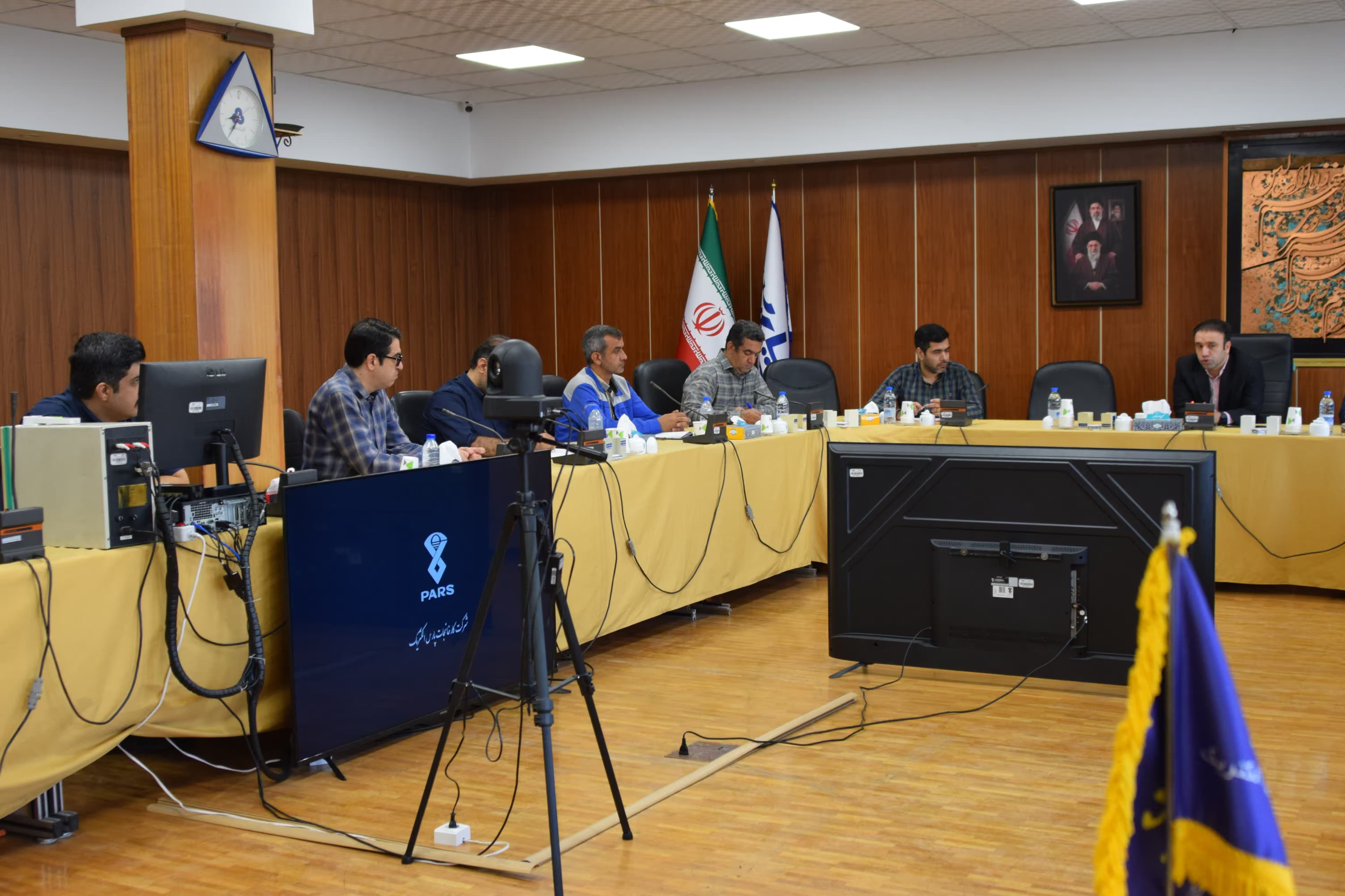 برگزاری پانزدهمین نشست مدیران و معاونان شرکت پارس الکتریک با مدیرعامل