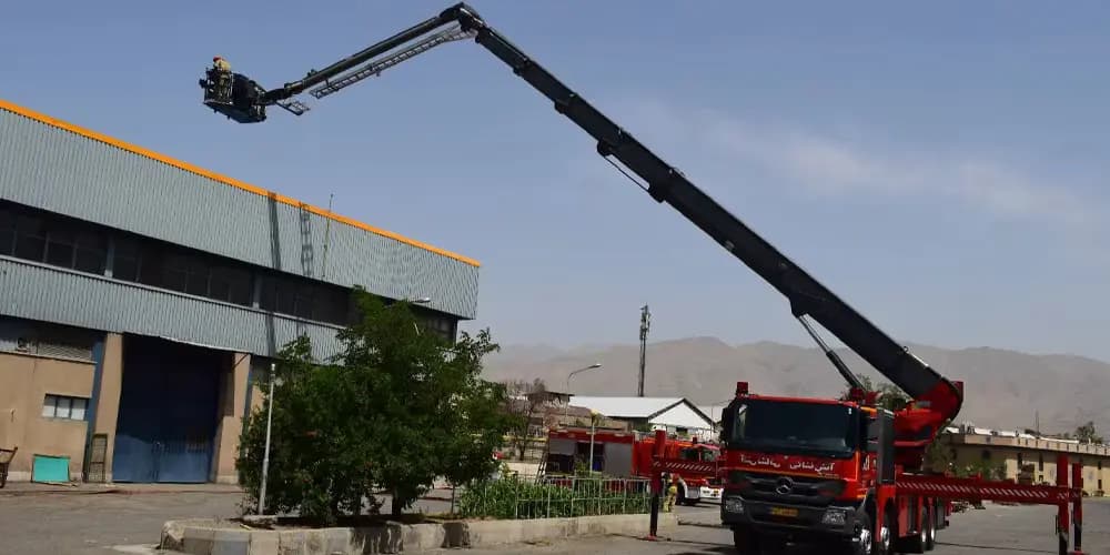 مانور اطفاء حریق در شرکت کارخانجات پارس الکتریک